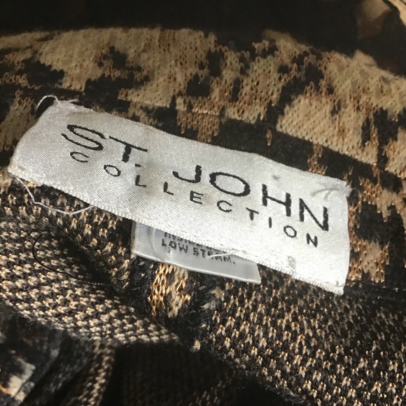 Vintage st John cape in animal print - Picture 7 of 7